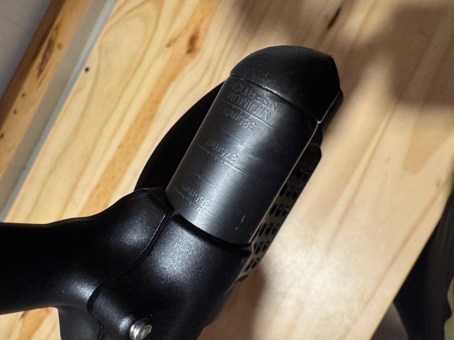 Vision tfa 385mm aero bars, extension bridge and arm rests.