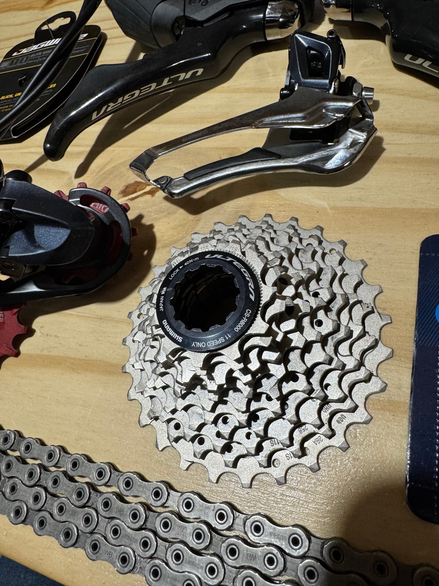 Shimano ultegra r8020 groupset