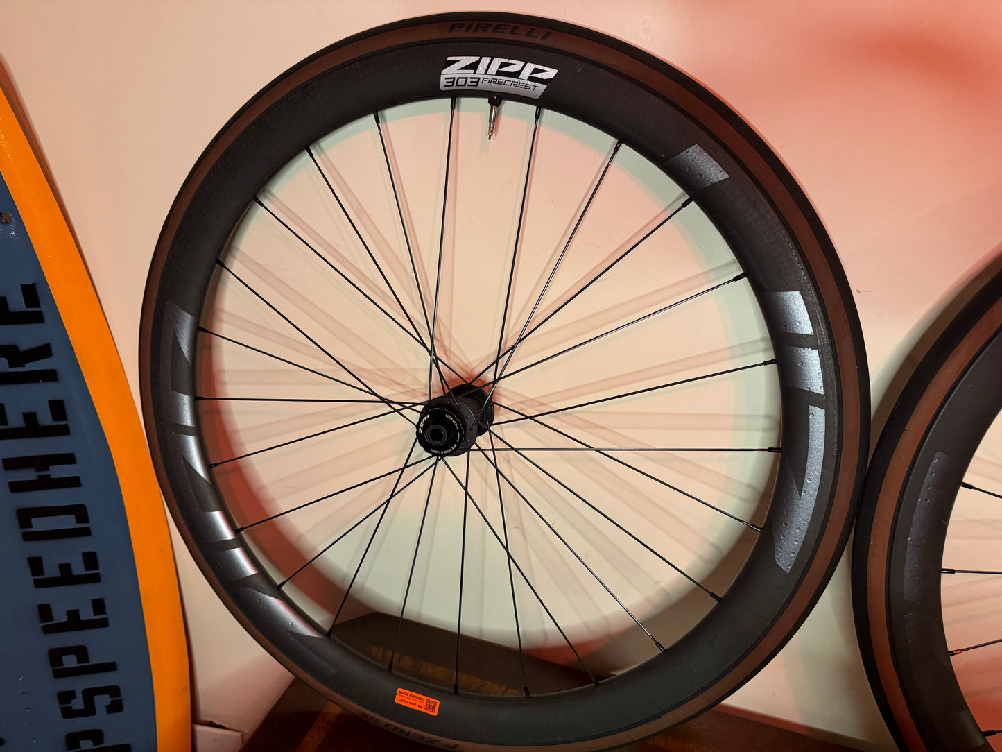 Zipp 303 Firecrest Disc Wheelset - SRAM xdr - Pirelli P Zero Tires - Wheelbags