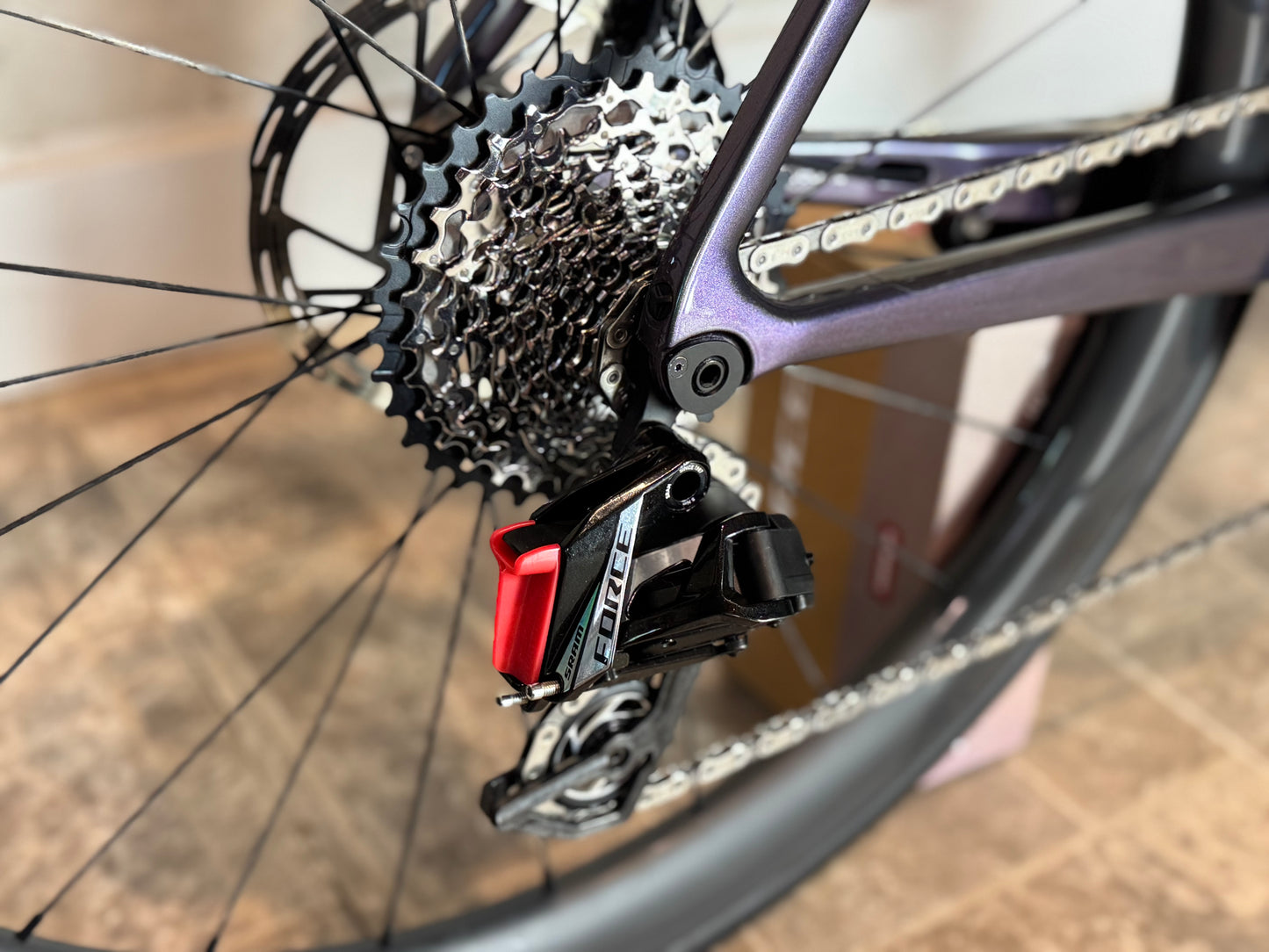 Giant propel advanced SL size m/L. New sram force e1 groupset. Oquo rp50ltd wheels.