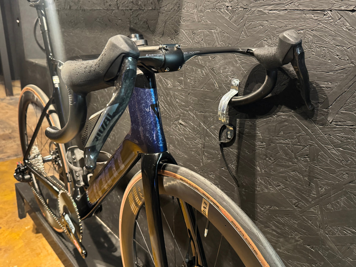 giant propel advanced SL. Sram force/rival/ e1 1x. Far sports evo5 ceramic speed. Build options.