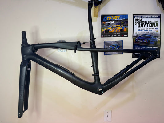2023 Sworks diverge Str frameset like new size 49