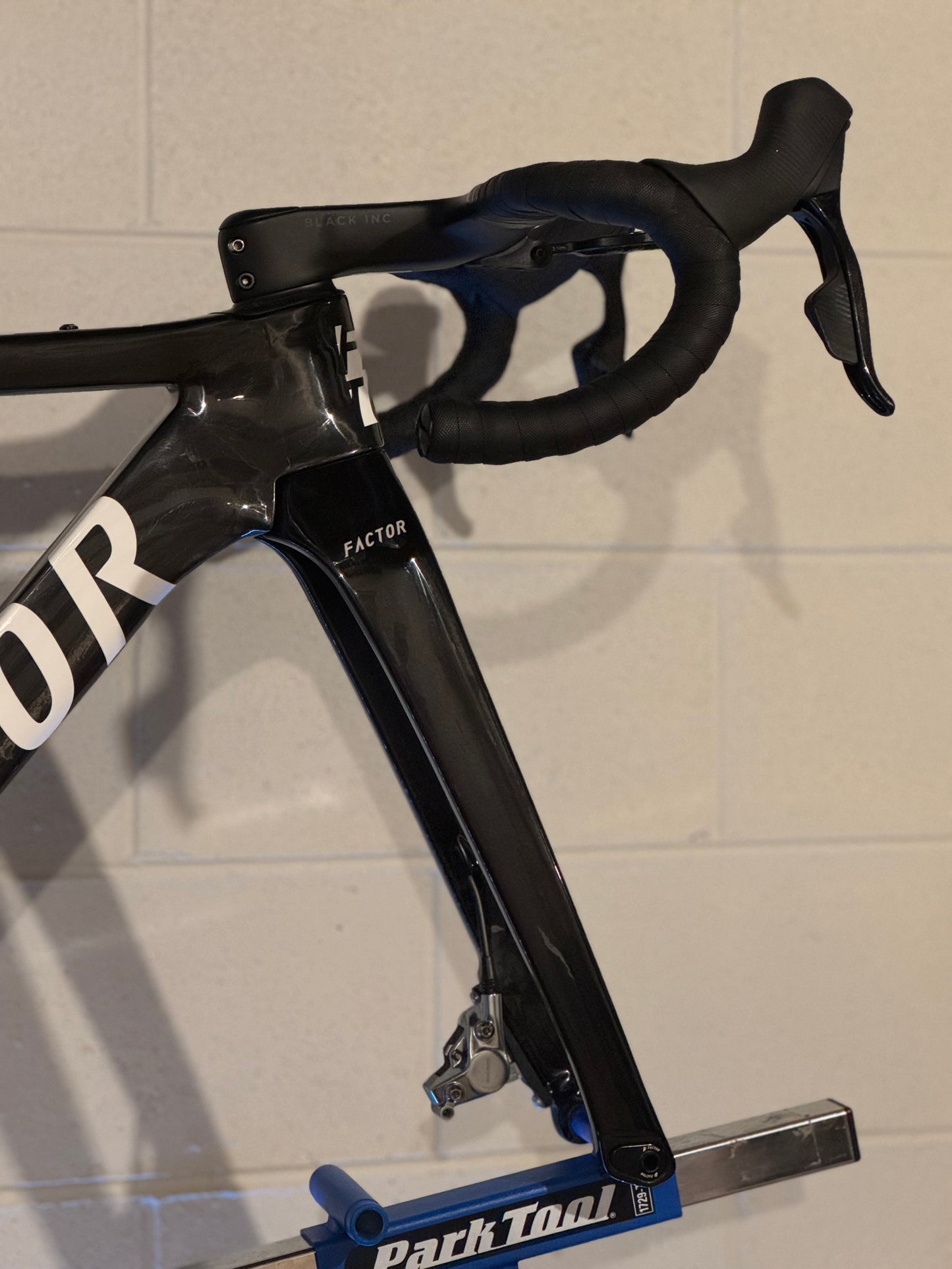 ￼ factor ostro gravel size 49