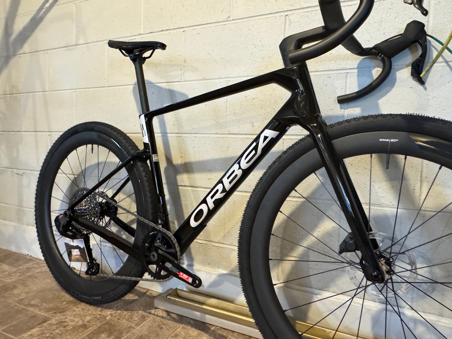 2026 Orbea Terra race size M. New. Sram rival axs e1 xplr. Oquo rp50 Ltd wheels.