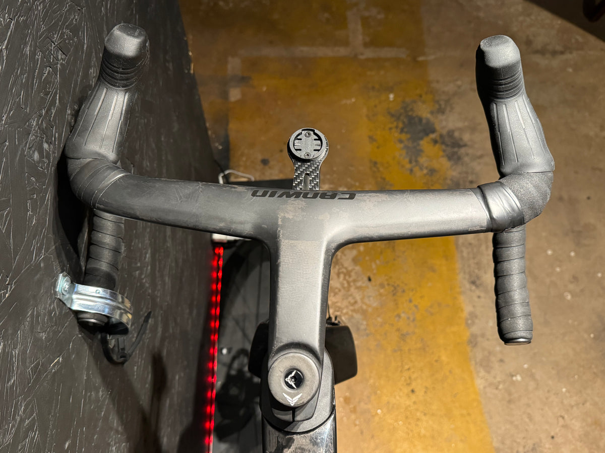 Quick pro er one size xl. Sram force e1 axs. Wheel options.