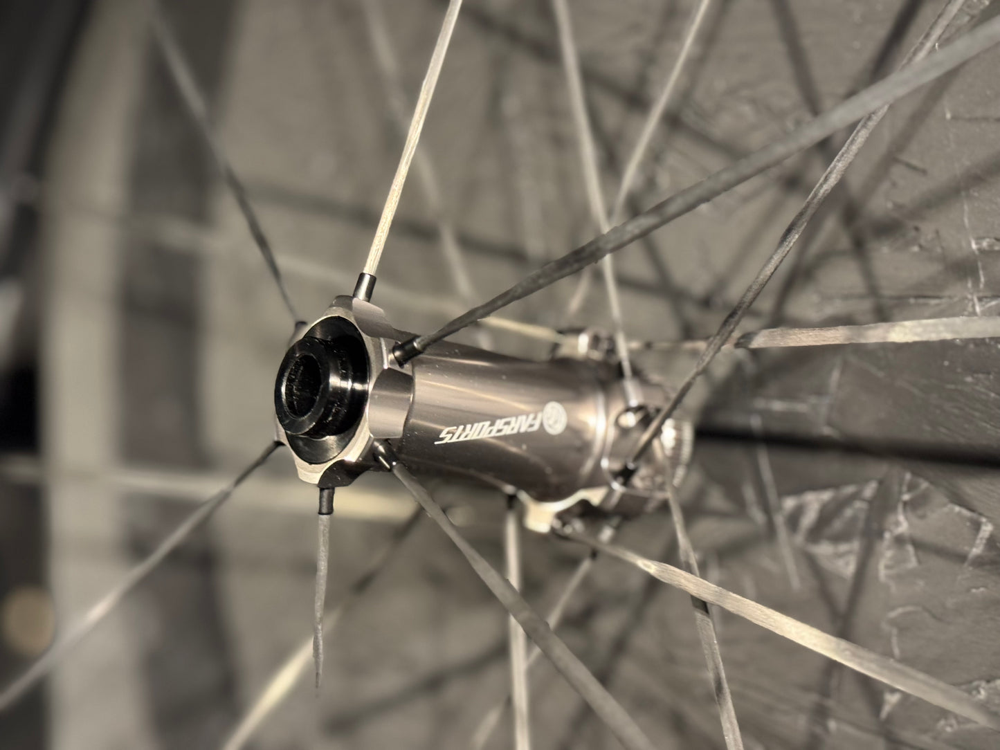 Far sports s5 carbon wheelset
