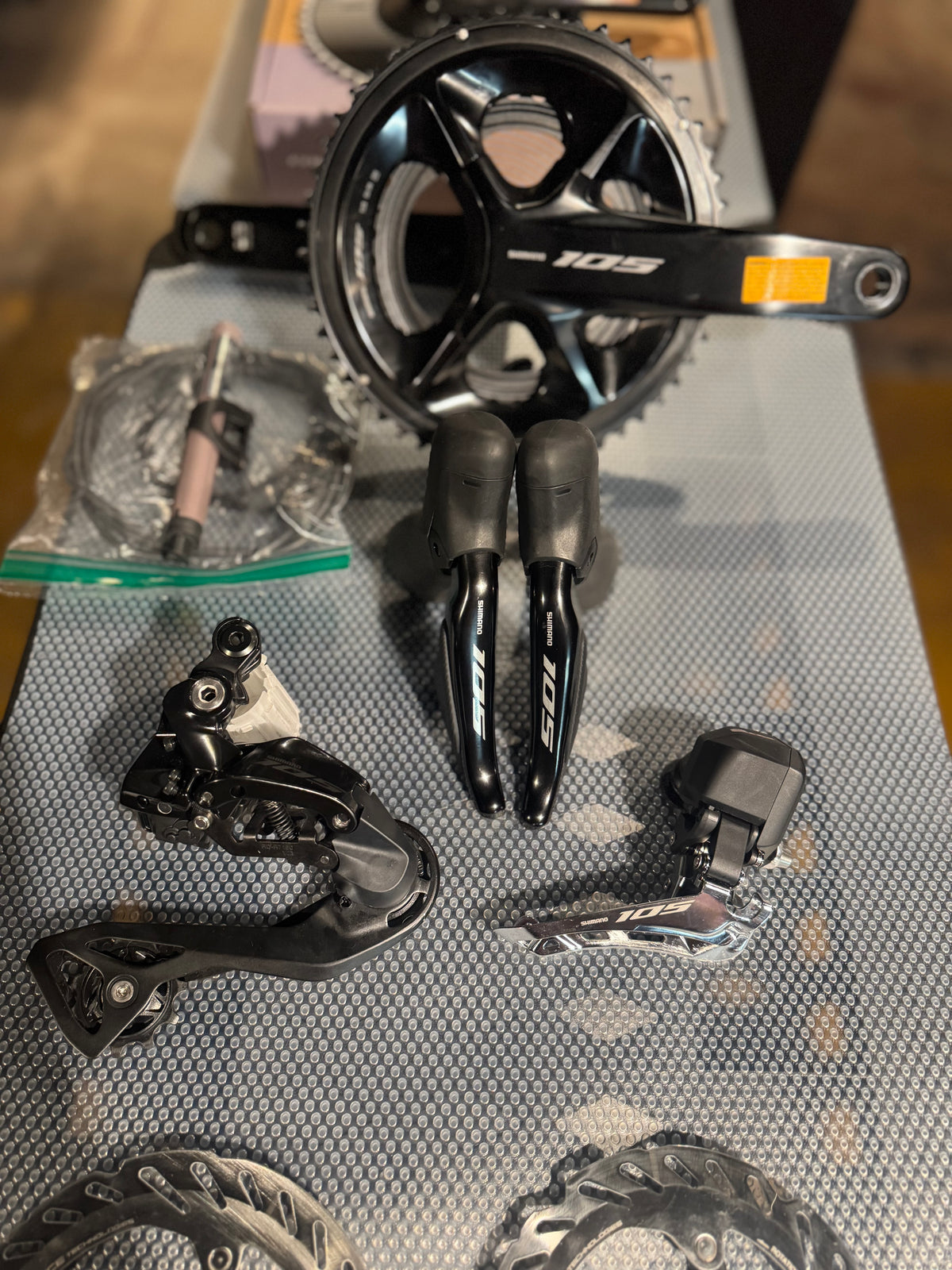 Shimano 105 Di2 R7100 12-Speed Groupset NEW TAKE-OFF 172.5 52/36 11-34