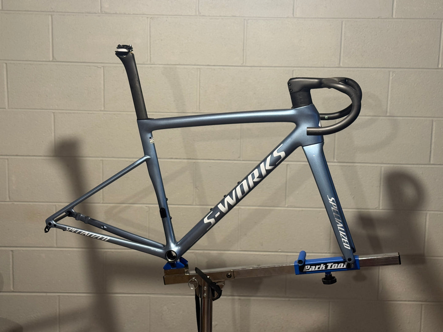 2025 S-works tarmac sl8 size 52.New Rapide Cockpit 11 X 42