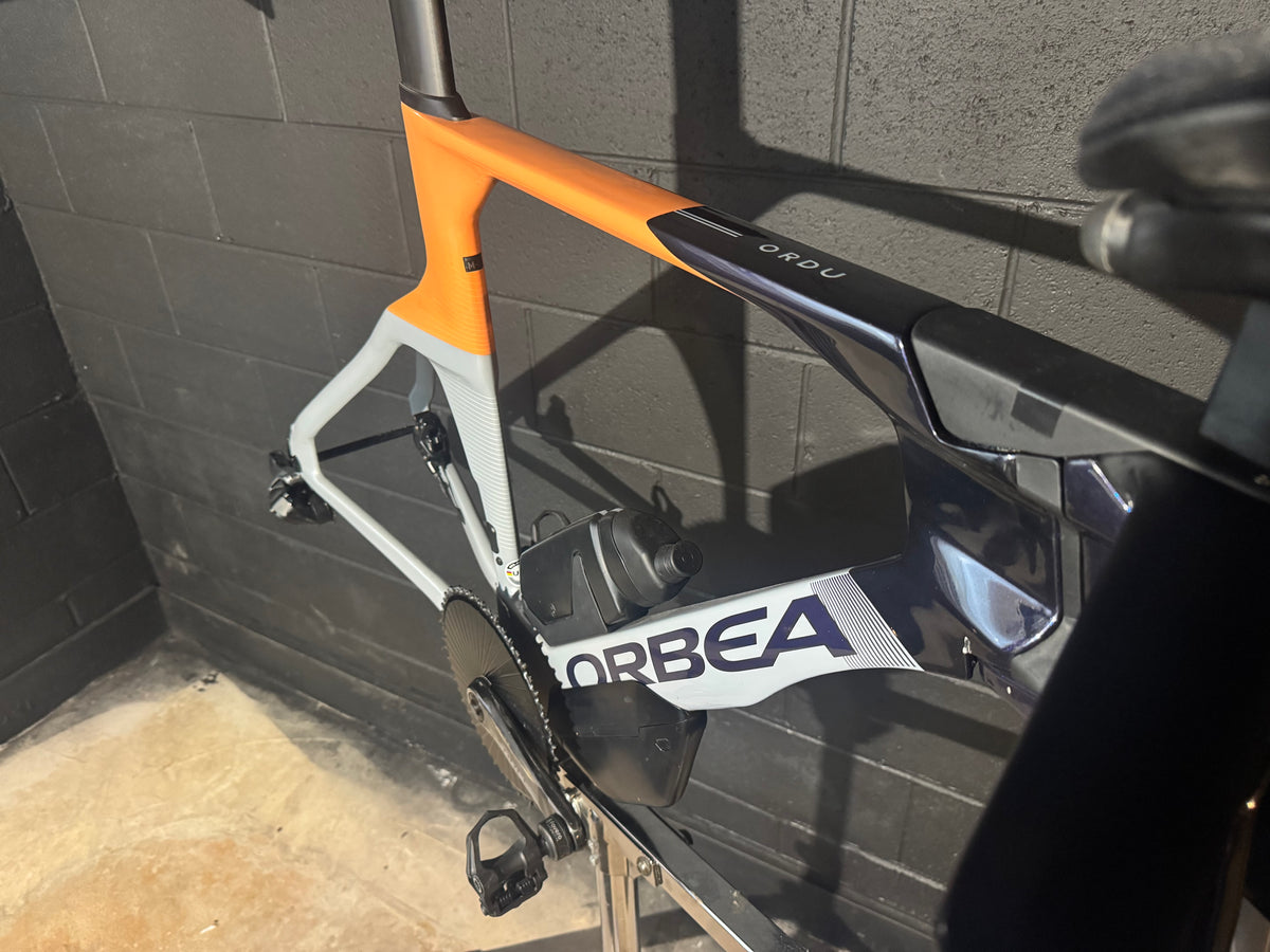 2026 Orbea Ordu TT Bike M/L – SRAM Red AXS – Assioma DUO Power Meter – No Wheels