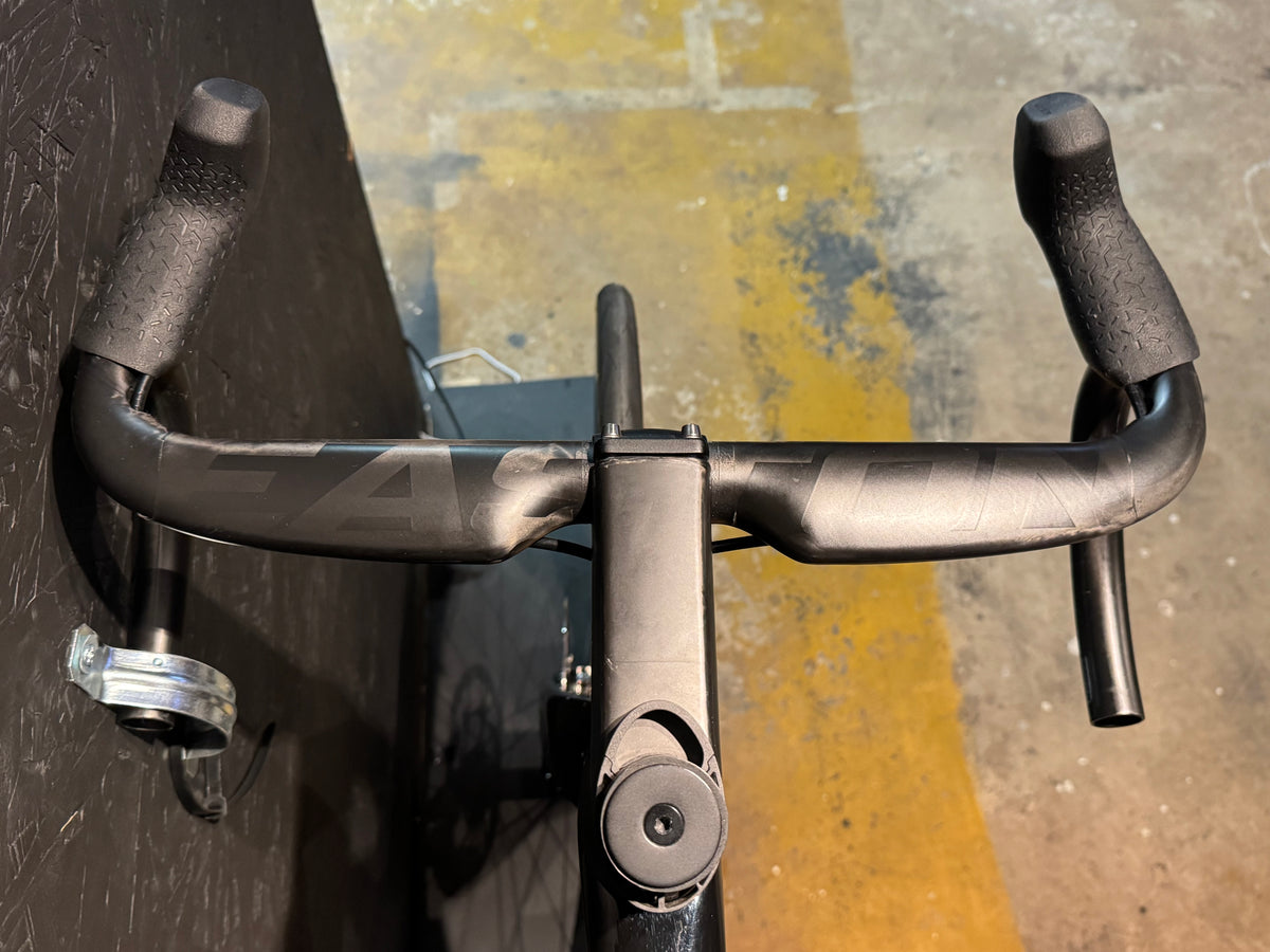 giant propel advanced SL. Sram force/rival/ e1 1x. Far sports evo5 ceramic speed. Build options.