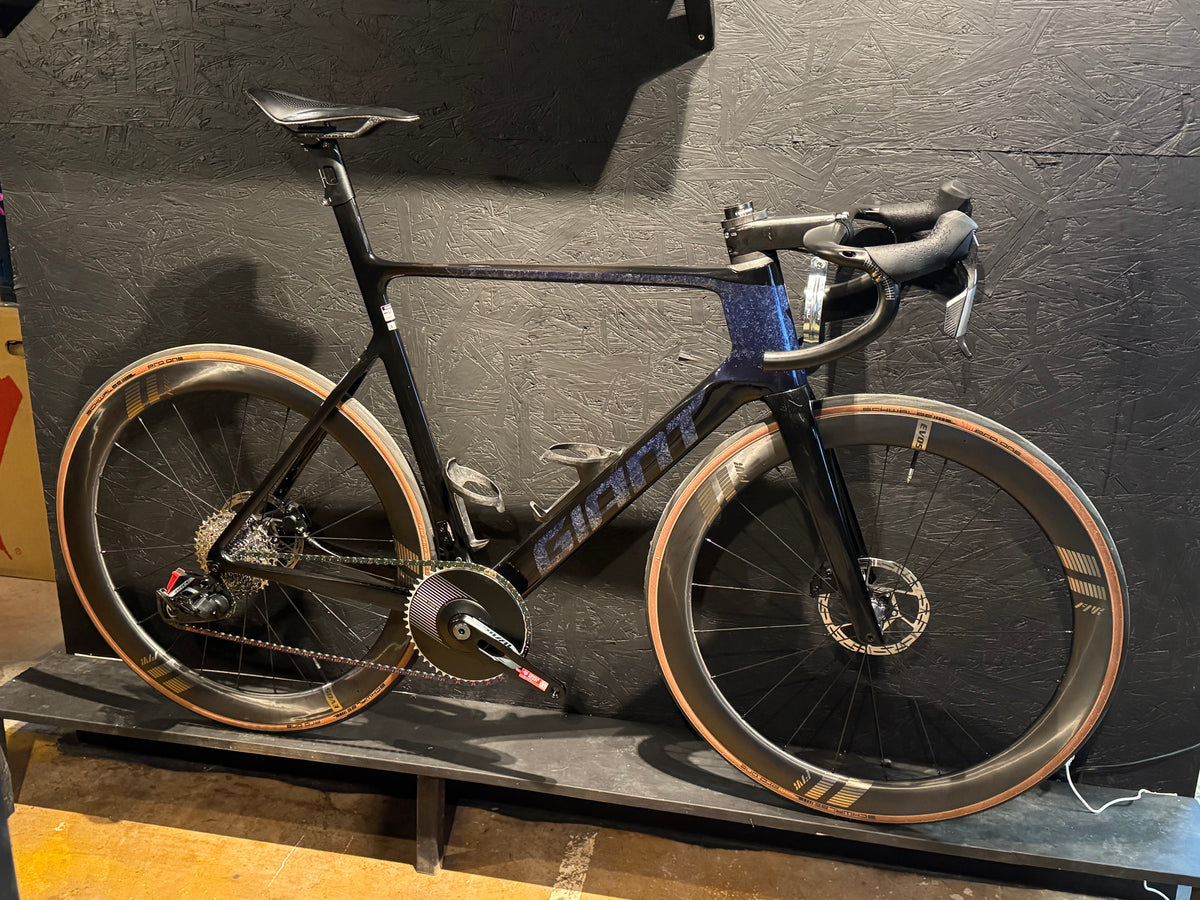 giant propel advanced SL. Sram force/rival/ e1 1x. Far sports evo5 ceramic speed. Build options.