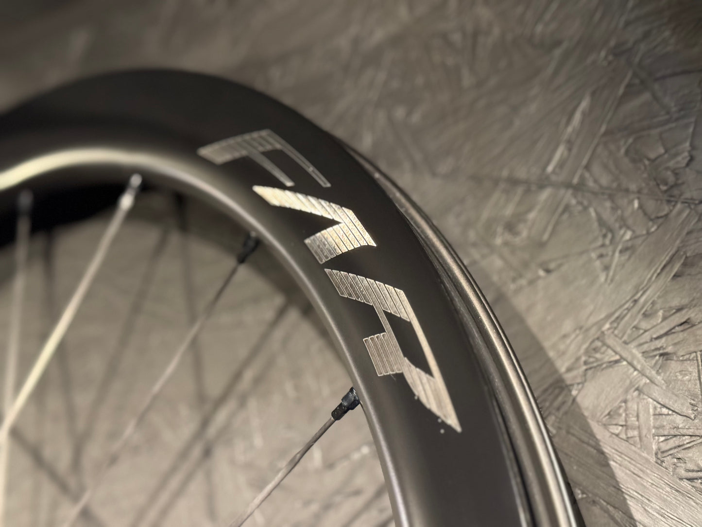 Far sports s5 carbon wheelset