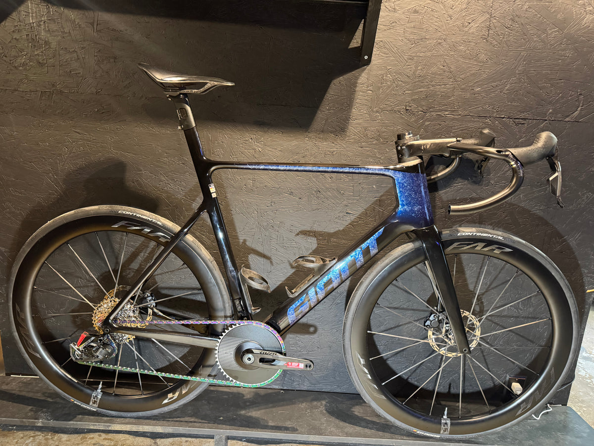 giant propel advanced SL. Sram force/rival/ e1 1x. Far sports evo5 ceramic speed. Build options.