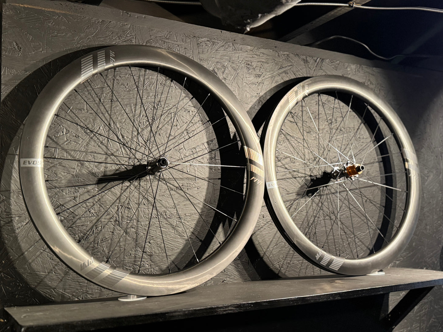 Far sports evo5 c ceramicspeed bearings new