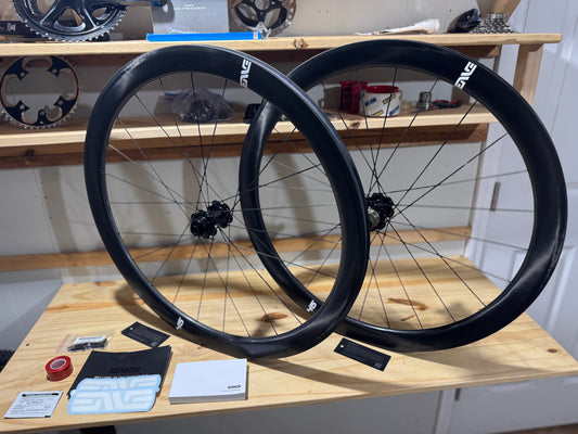 Enve foundation 45 carbon disc brake wheelset with upgraded id360 hubs