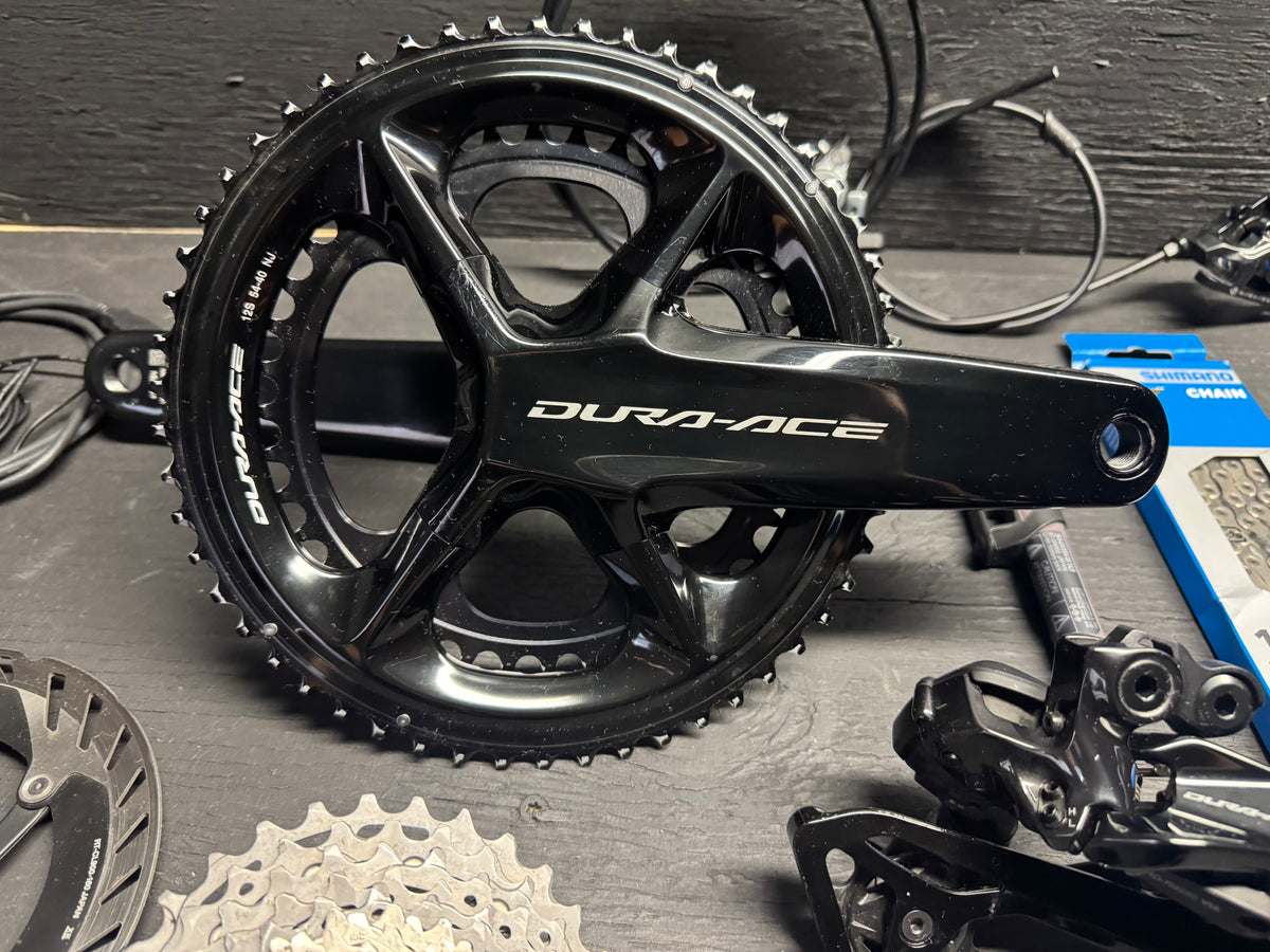 Shimano Dura-Ace R9270 Di2 12-Speed Groupset – 165mm 54/40T – 11-30 – CL900