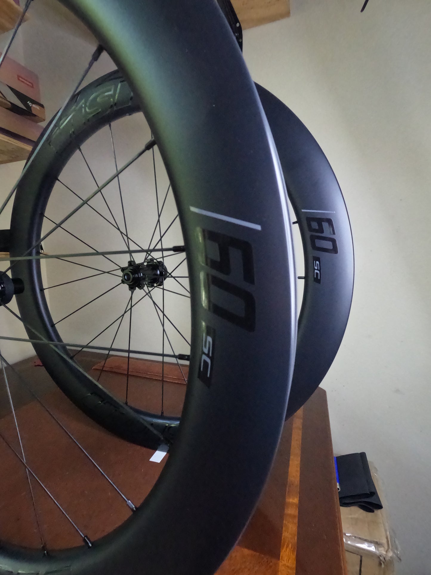 Vision SC60 TL Wheelset - 700, 12 x 100/142, Center-Lock, Shimano hg, Black