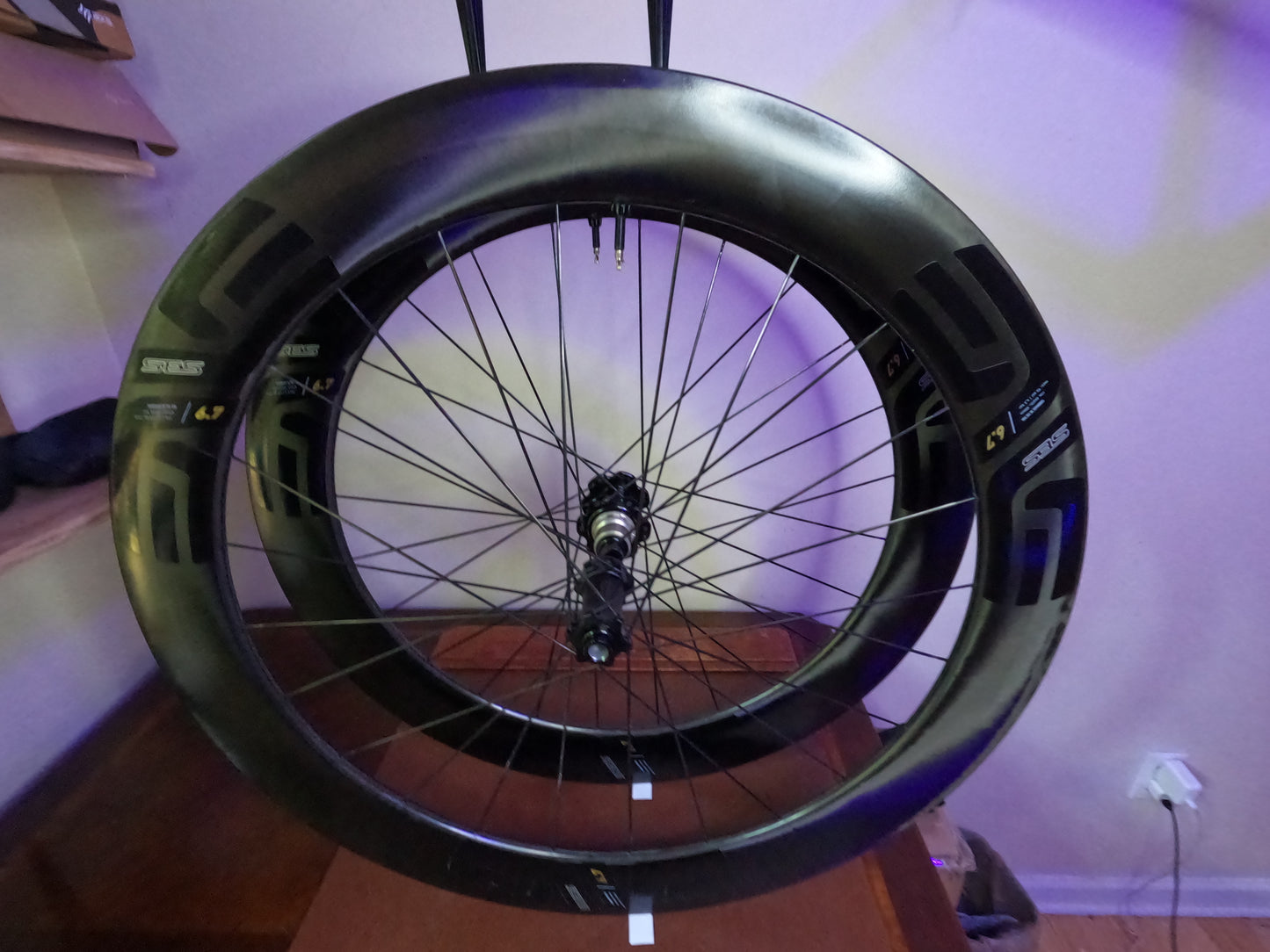 ENVE SES 6.7 Carbon Tubeless Disc Brake Wheelset SRAM XDR 12 Speed