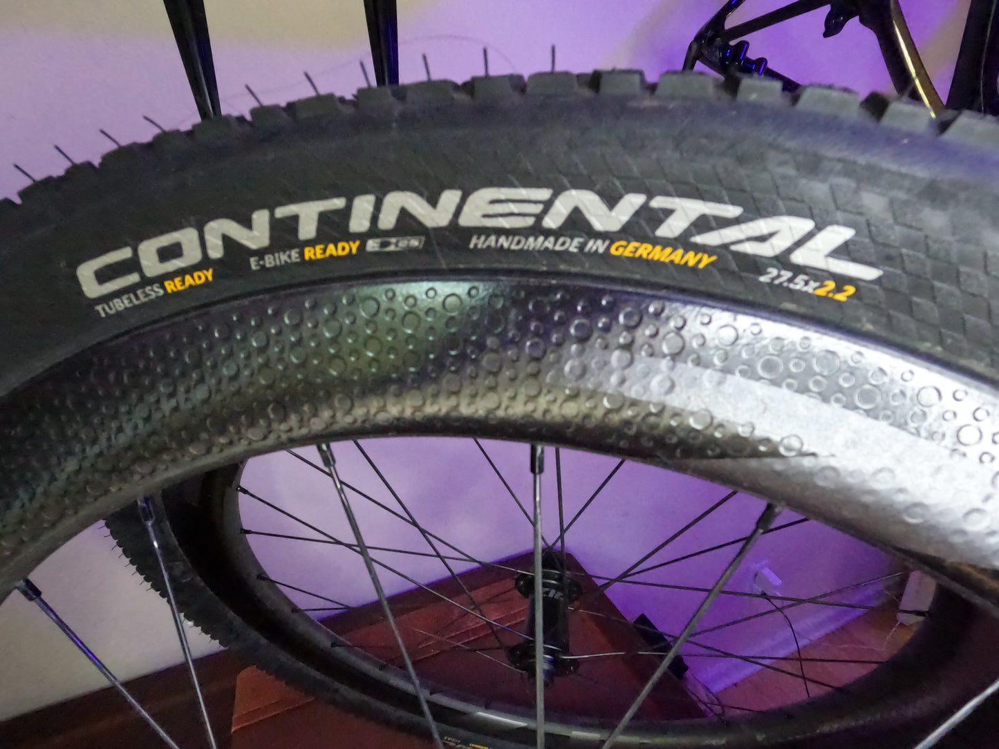 Zipp 303 Firecrest Disc Wheelset 650B, xdr with conti race king 2.2 tires