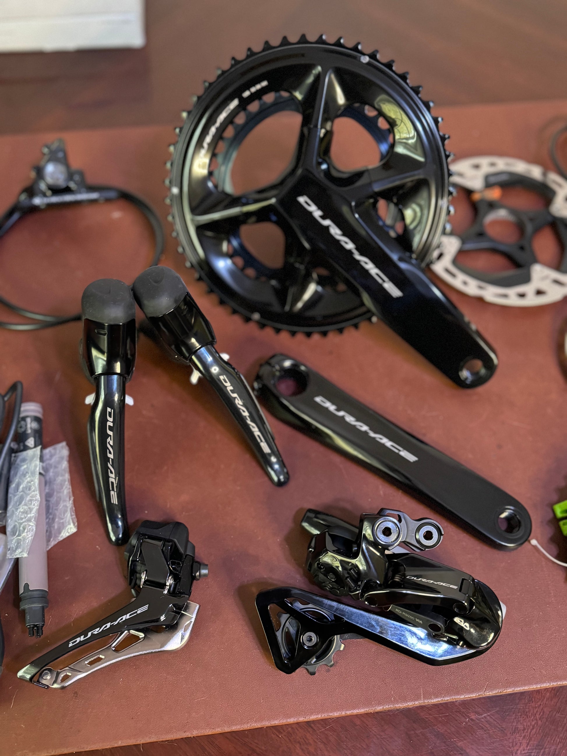 Shimano Di2 Second Hand Groupset SHIMANO 105 Di2 Rear Derailleur