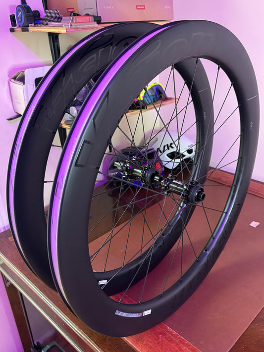 Vision SC60 TL Wheelset - 700, 12 x 100/142, Center-Lock, Shimano hg, Black