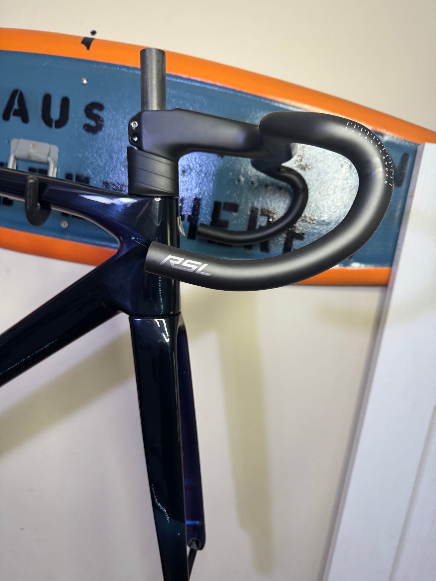 New Trek Madone SL Gen 8 M/L Dark Star Carbon Disc Frameset. Aero Rsl Bar Stem.